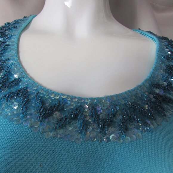 Amazing Turquoise Knit Tunic & Shorts Sequin Trim 1970 Era - Picture 7 of 14